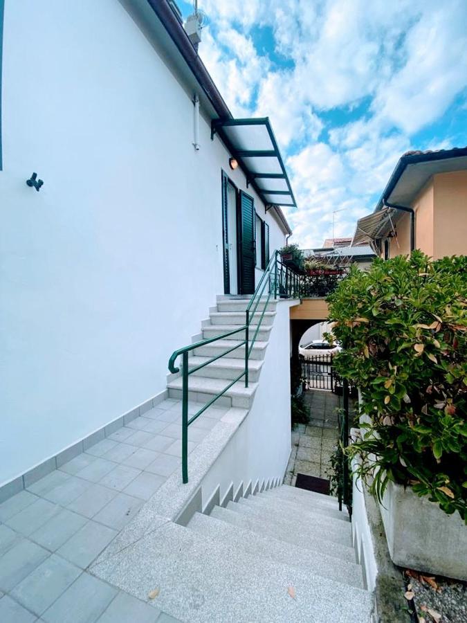 Casa Isma Apartment Cecina  Exterior photo